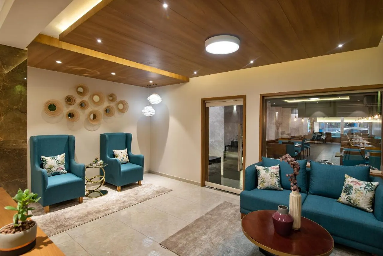 Time Square Boutique Hotel & Spa Alappuzha